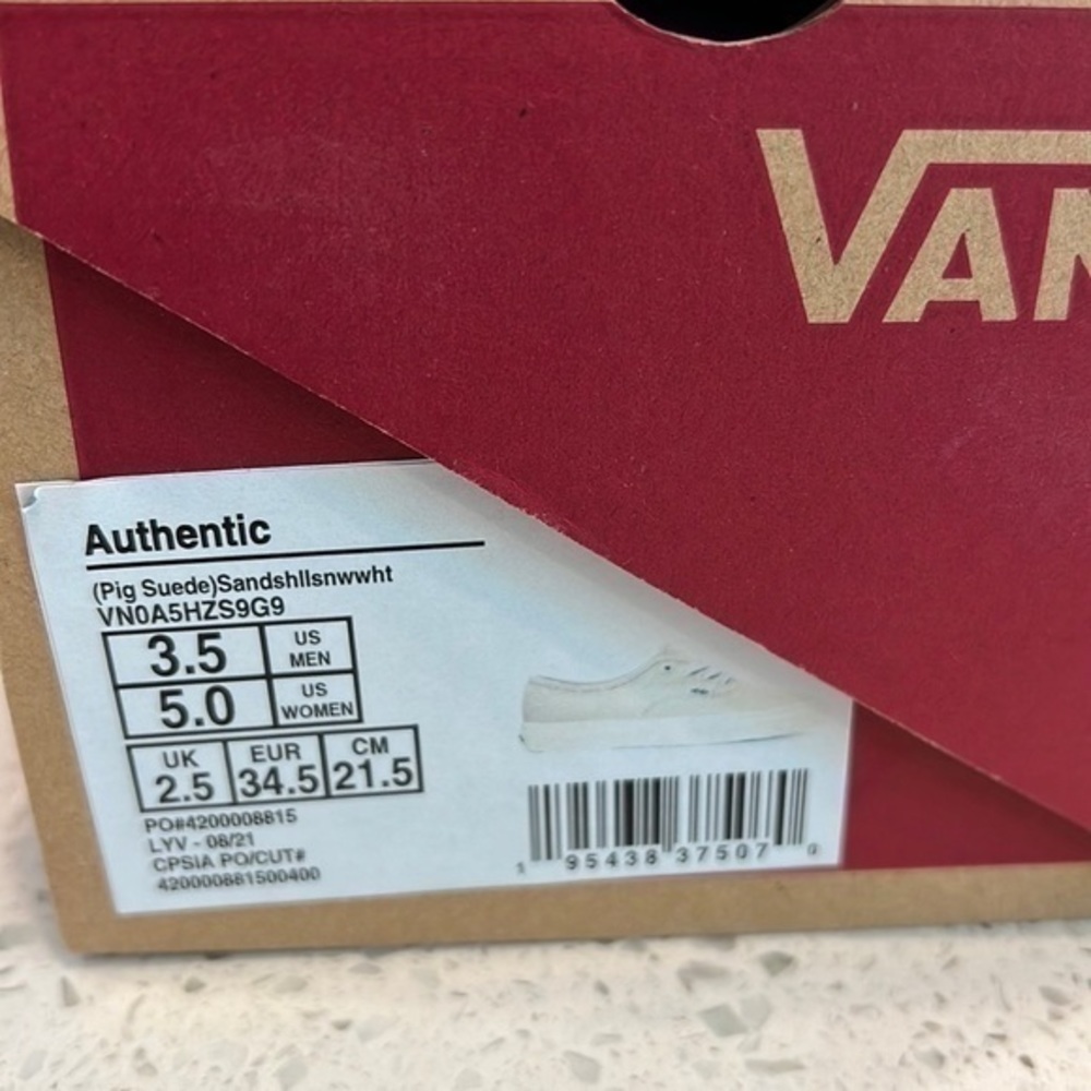 NWT Vans Pig Suede Authentic Size 5 Women’s Size 3.5 Men’s - Picture 6 of 6